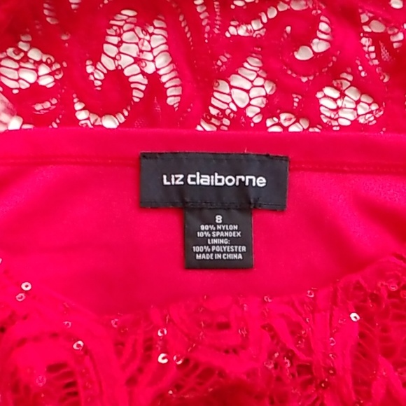 Red lace sequence dress - Picture 7 of 7